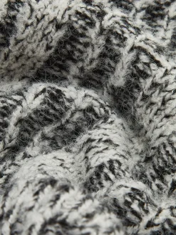 Vintage Pockets Loose Knit Outerwear
