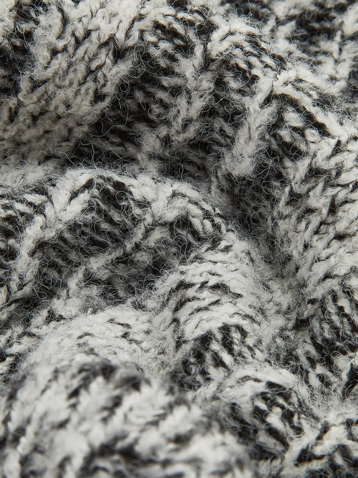 Vintage Pockets Loose Knit Outerwear