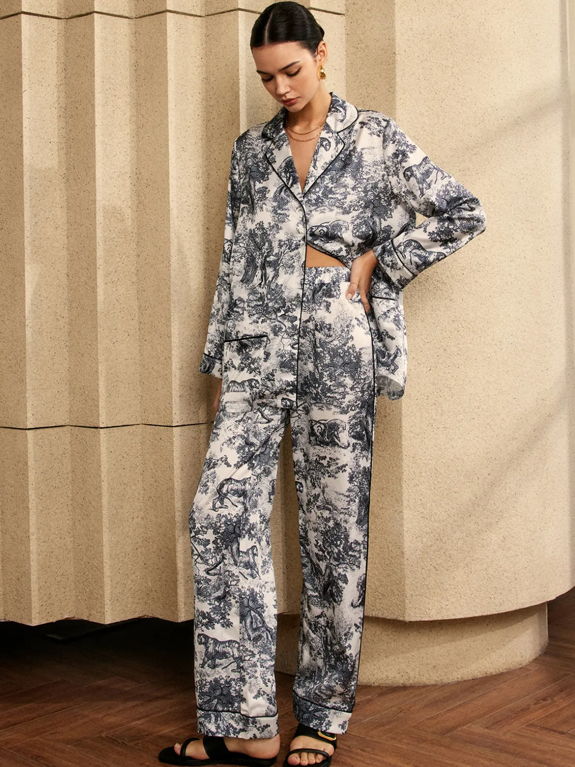 Vintage Printed Piping Pants Set