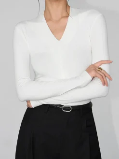 V-Neck Bodycon Jersey T-Shirt