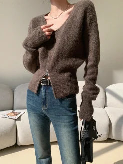 V-Neck Zipper Design Sweater