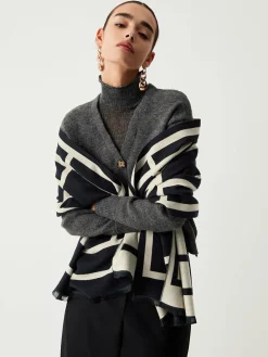 Wool Blend Geometric Pattern Scarf