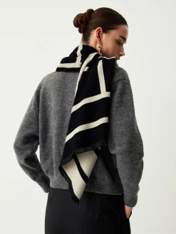 Wool Blend Geometric Pattern Scarf