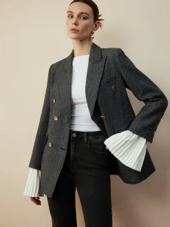 Wool-Blend Chevron Tweed Fit Blazer